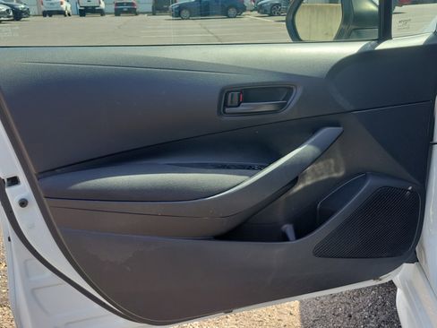 Used 2024 Toyota Corolla LE FWD image 21