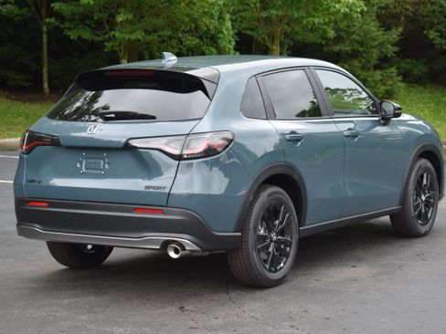 New 2027 Honda HR-V Sport image 8