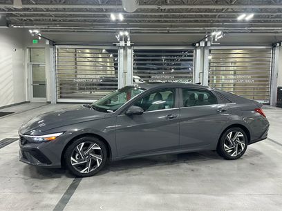 Certified 2025 Hyundai Elantra Limited