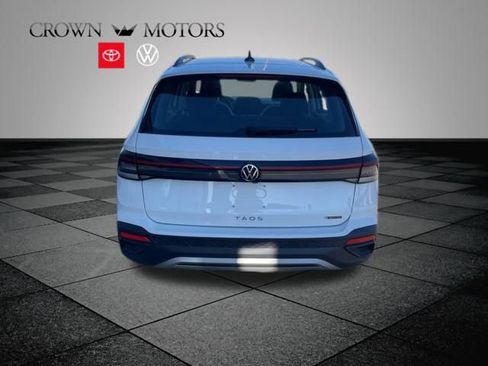 Used 2025 Volkswagen Taos S image 6
