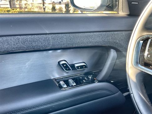 New 2026 Land Rover Range Rover Sport SE image 20