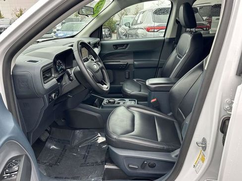 Used 2023 Ford Maverick Lariat w/ Black Appearance Package image 18