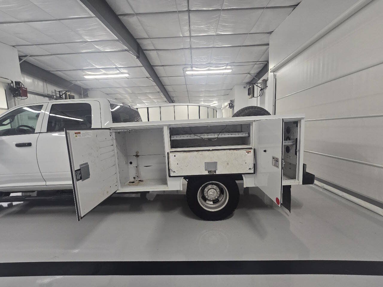 Used 2024 RAM 3500 Tradesman w/ Max Tow Package AWD/4WD image 12