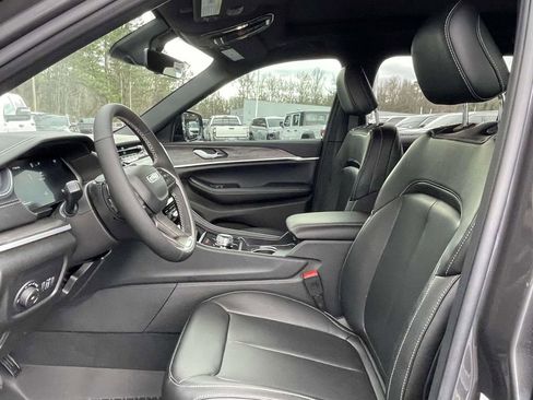 New 2025 Jeep Grand Cherokee L Limited w/ Trailer Tow Package AWD/4WD image 26