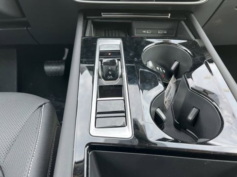 New 2026 Volkswagen Atlas SE image 16