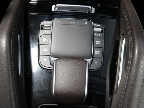 Used 2022 Mercedes-Benz GLE 350 4MATIC image 35