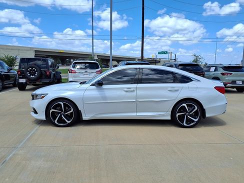 Used 2022 Honda Accord Sport Special Edition image 3