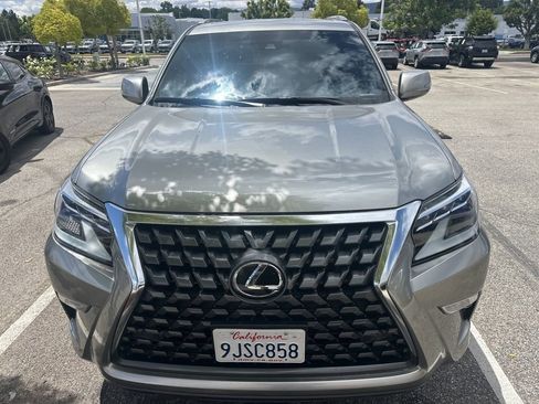 Used 2023 Lexus GX 460 Premium w/ Premium Package AWD/4WD image 2