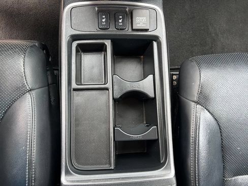 Used 2016 Honda CR-V Touring image 30