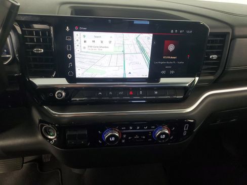 Used 2025 GMC Sierra 1500 SLT RWD image 17