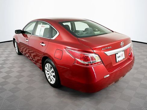 Used 2013 Nissan Altima 2.5 S FWD image 7