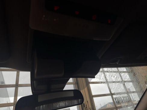 Used 2024 Nissan Altima 2.5 SV image 17