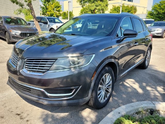 Used 2018 Lincoln MKX Select w/ Select Plus Package FWD image 2
