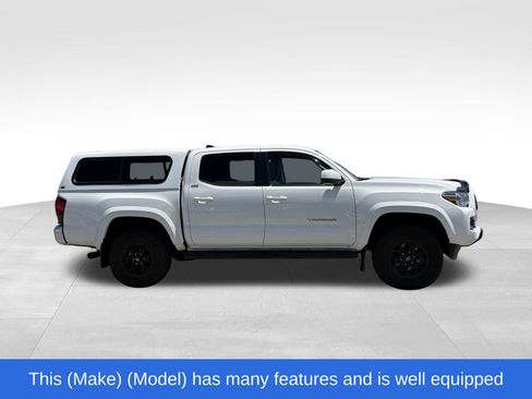 Used 2021 Toyota Tacoma SR5 AWD/4WD image 10