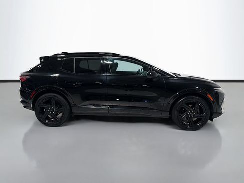 Used 2024 Chevrolet Equinox EV RS AWD/4WD image 10