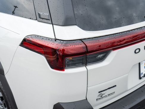 New 2026 Subaru Outback Touring XT AWD/4WD image 10