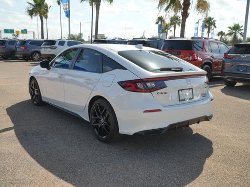 Used 2026 Honda Civic Sport image 7