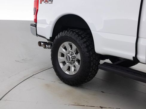 Used 2019 Ford F250 Lariat w/ Lariat Ultimate Package image 21