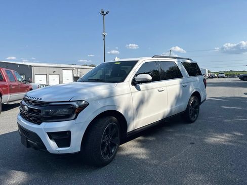 Used 2022 Ford Expedition Max Limited AWD/4WD image 3
