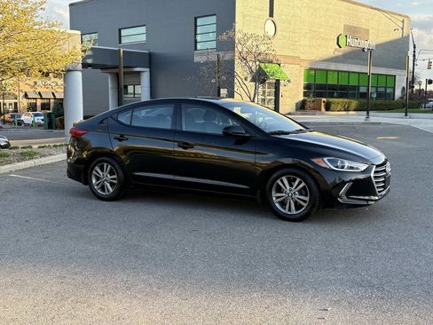 Used 2017 Hyundai Elantra Value Edition image 5