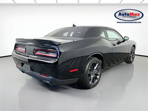 Used 2023 Dodge Challenger SXT w/ Plus Package image 2