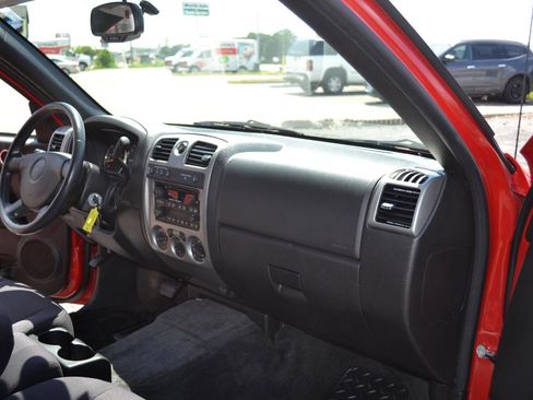Used 2012 Chevrolet Colorado LT AWD/4WD image 25