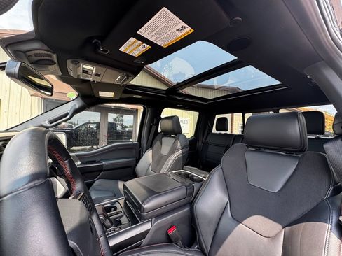 Used 2025 Ford F150 Raptor AWD/4WD image 3