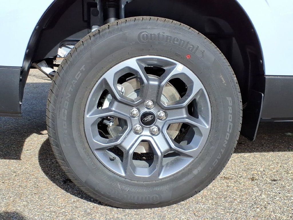 New 2026 Ford Maverick XLT w/ Equipment Group 301A AWD/4WD image 9