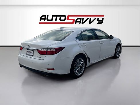 Used 2015 Lexus ES 350 image 7