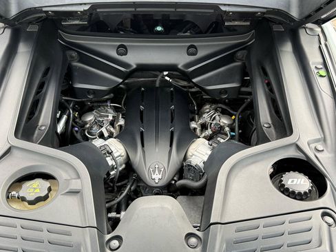 Used 2022 Maserati MC20 Coupe RWD image 10