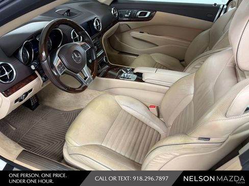 Used 2014 Mercedes-Benz SL 550 image 18