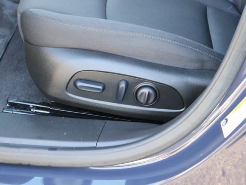 Used 2025 Chevrolet Malibu RS w/ LPO, Floor Liner Package image 24