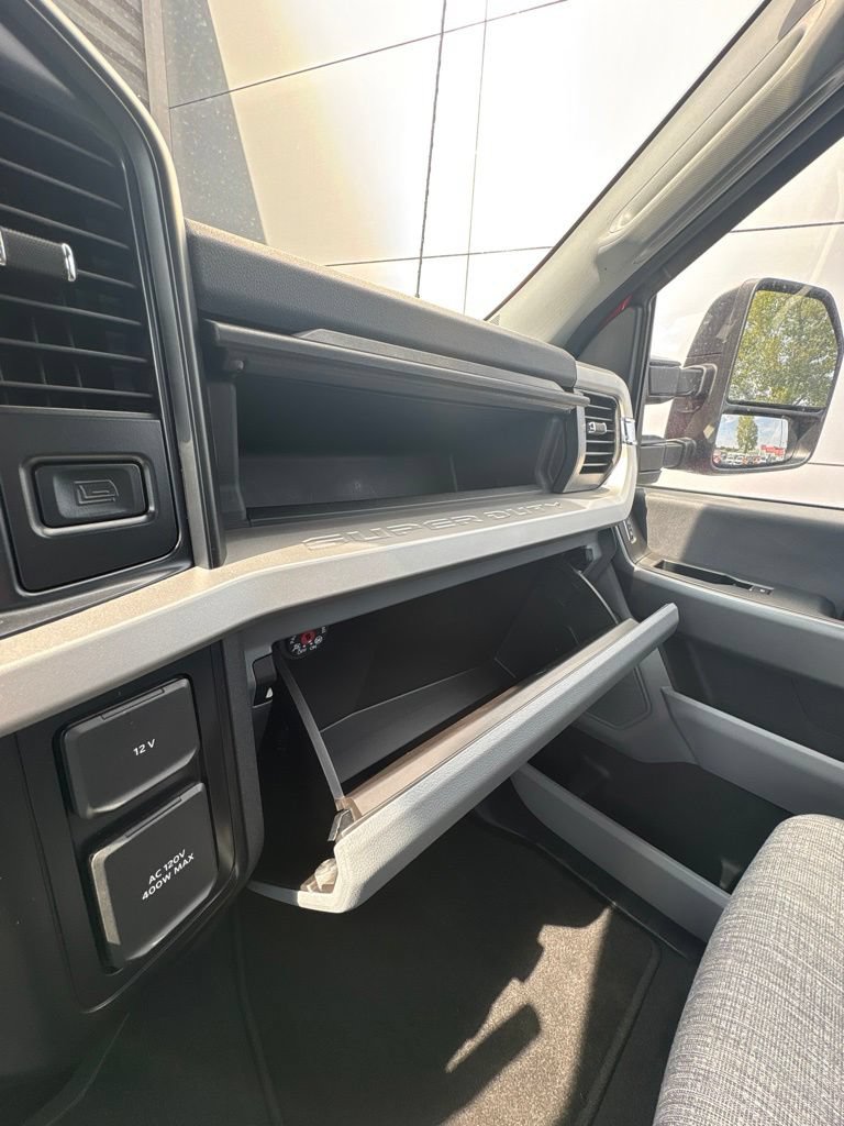 Used 2026 Ford F350 XLT w/ 360-Degree Camera Package AWD/4WD image 27