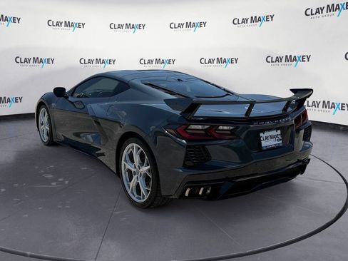 Used 2020 Chevrolet Corvette Stingray Preferred Cpe w/ 2LT Preferred Equipment Group RWD image 3