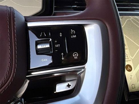 New 2026 Land Rover Range Rover SE image 26