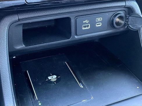 Used 2023 Honda Pilot Elite image 24