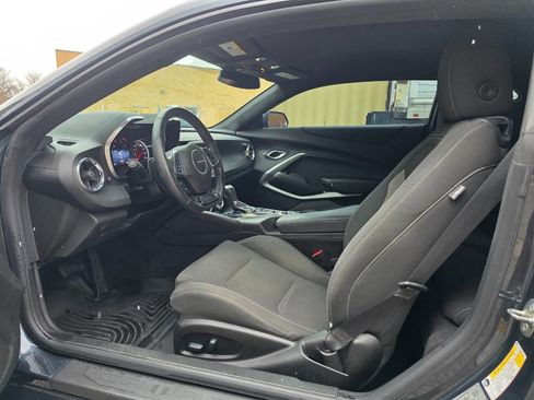 Used 2021 Chevrolet Camaro LT image 12