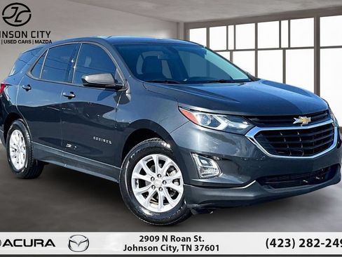 Used 2019 Chevrolet Equinox LS w/ LS Convenience Package FWD image 12