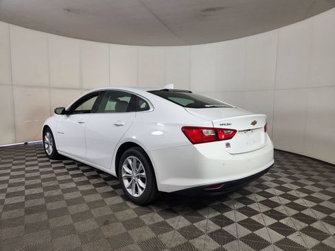 Used 2025 Chevrolet Malibu LT FWD image 5