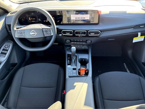 New 2026 Nissan Sentra SR w/ SR Premium Package FWD image 4