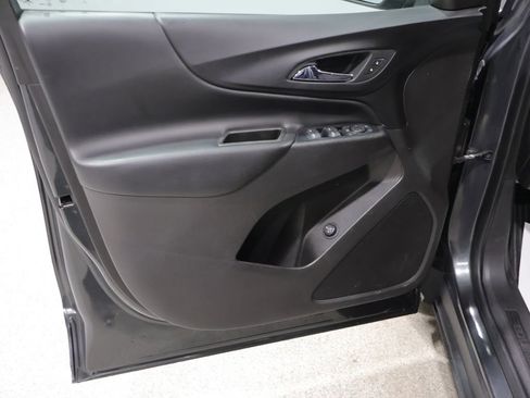 Used 2019 Chevrolet Equinox LT AWD/4WD image 13