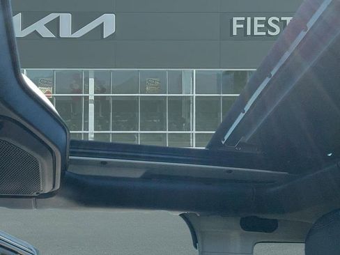 Used 2022 Jeep Wrangler Unlimited Rubicon 4xe w/ Safety Group image 28