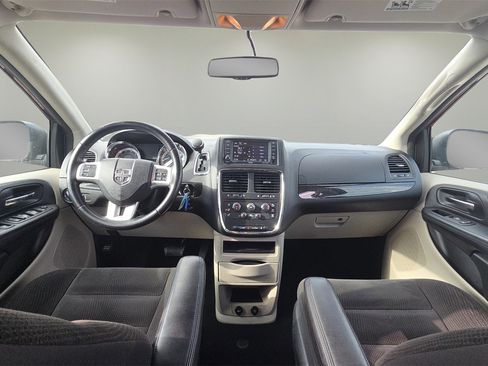 Used 2017 Dodge Grand Caravan SE w/ Power Window Group image 22