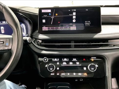 Used 2023 INFINITI QX60 Luxe image 15