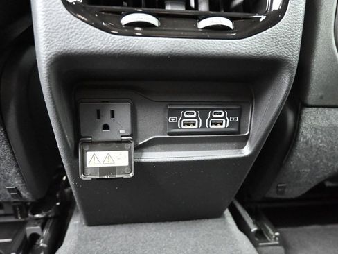 New 2026 Jeep Grand Cherokee Laredo X AWD/4WD image 23