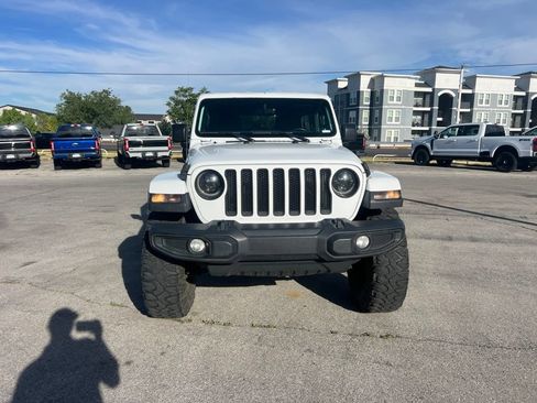 Used 2020 Jeep Wrangler Unlimited Sahara w/ Uconnect 4C Nav & Sound Group AWD/4WD image 14