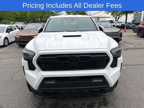 New 2026 Toyota Tacoma TRD Sport AWD/4WD image 2