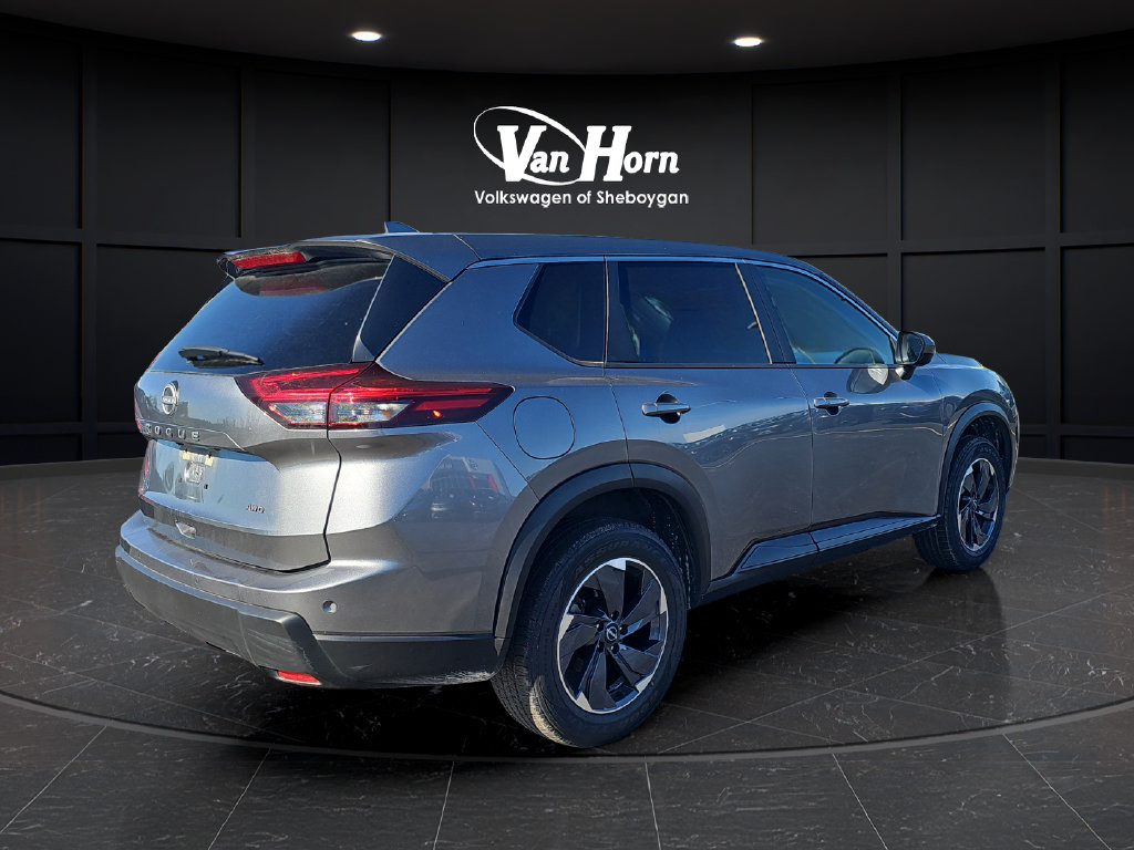 Used 2025 Nissan Rogue SV AWD/4WD image 7