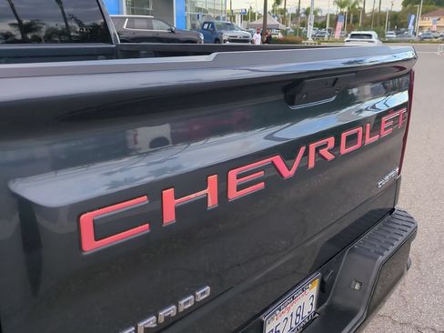 Used 2022 Chevrolet Silverado 1500 Custom Trail Boss AWD/4WD image 28