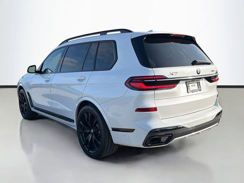 Used 2023 BMW X7 xDrive40i w/ Executive Package image 6